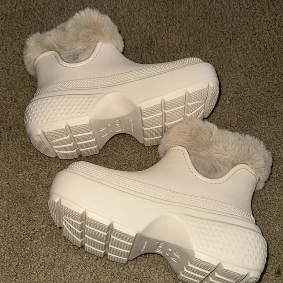 Crocs fur boots - Picture 4 of 9